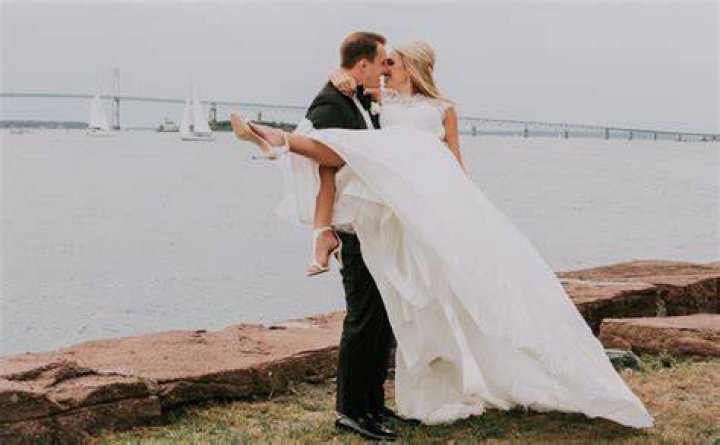 Noel Acciari Wife: Meet Kaitlyn Chisholm
