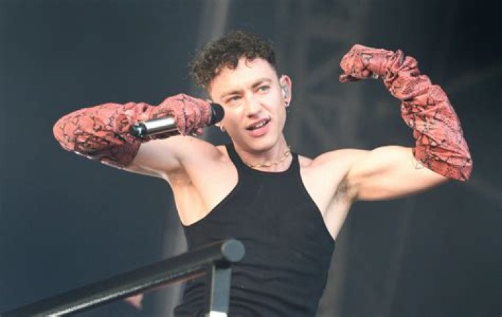 Olly Alexander Net Worth: How Much Is Olly Alexander Worth?