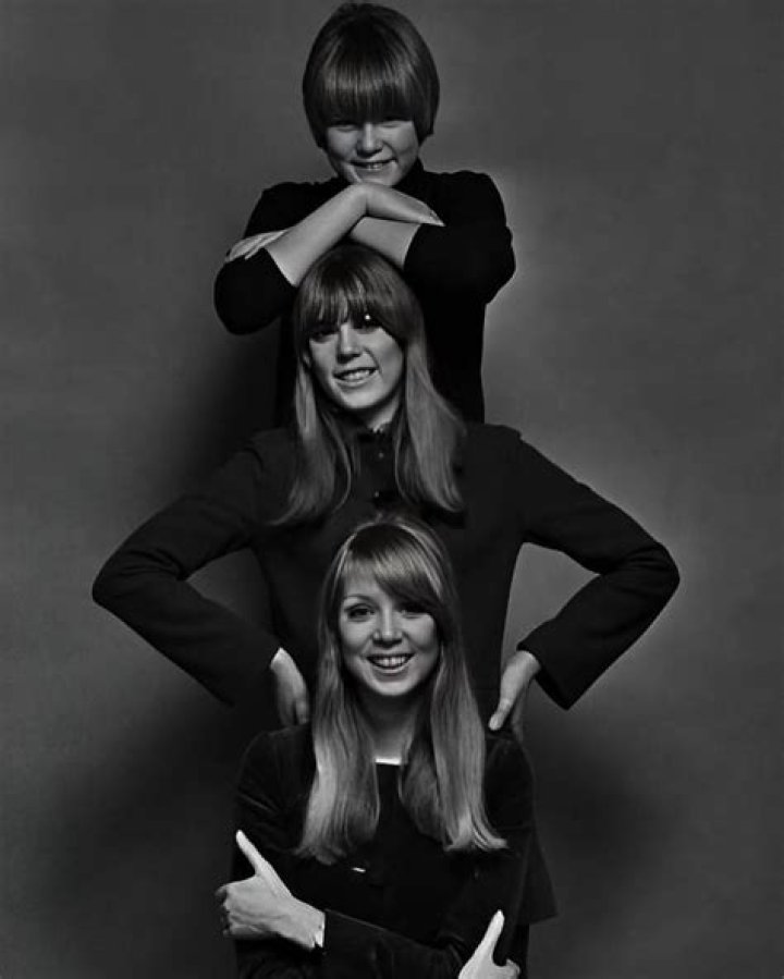 Pattie Boyd Siblings: Meet Jenny and Paula