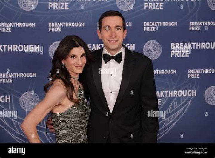 Pilar Queen: Andrew Ross Sorkin Biography, Wife, Net Worth and Salary: 10 Facts To Know