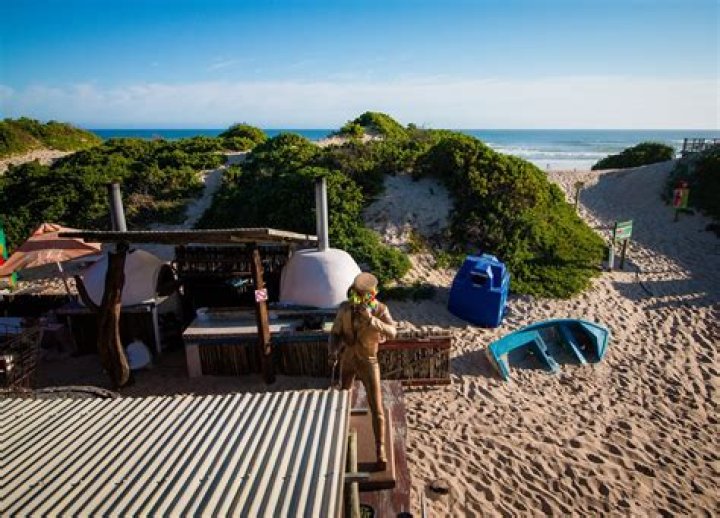 Pili Pili Beach Cabanas, kingfisher creek, South Africa