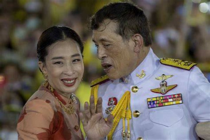 Princess Bajrakitiyabha Parents: Meet Maha Vajiralongkorn, and Soamsawali