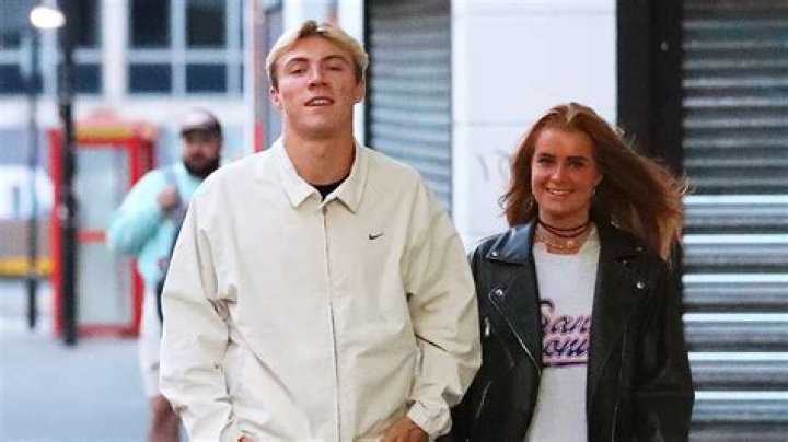 Rasmus Højlund Wife: Is Rasmus Højlund Married?