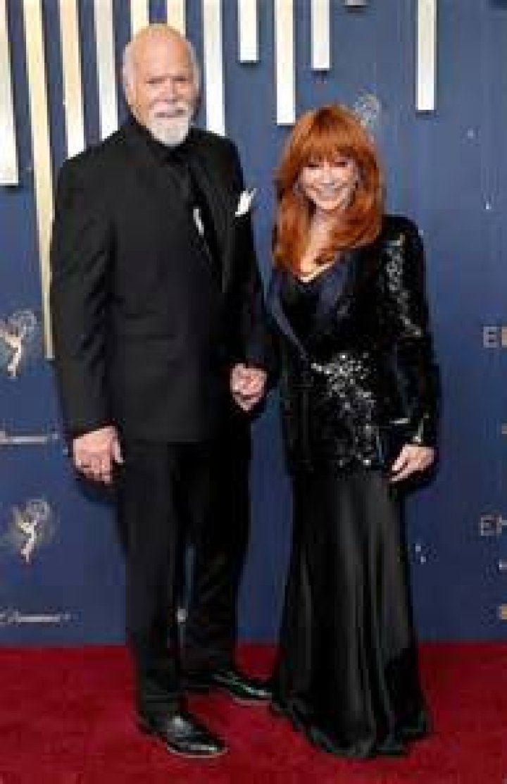 Reba McEntire Husband: Is Reba McEntire Married?