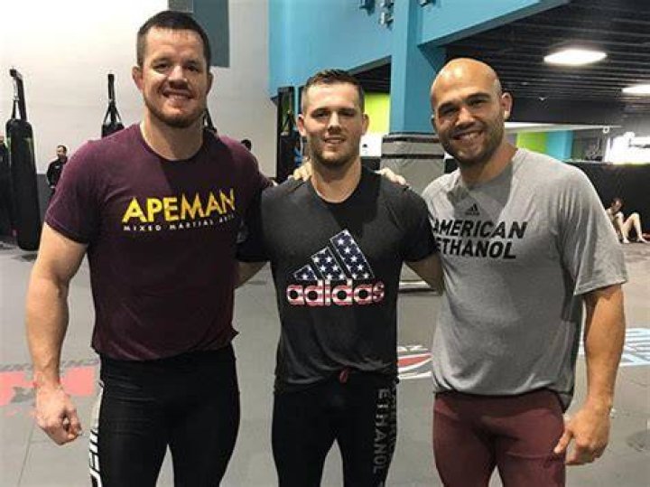 Robbie Lawler Bio, Parents, Wife, Children, Siblings, Net Worth