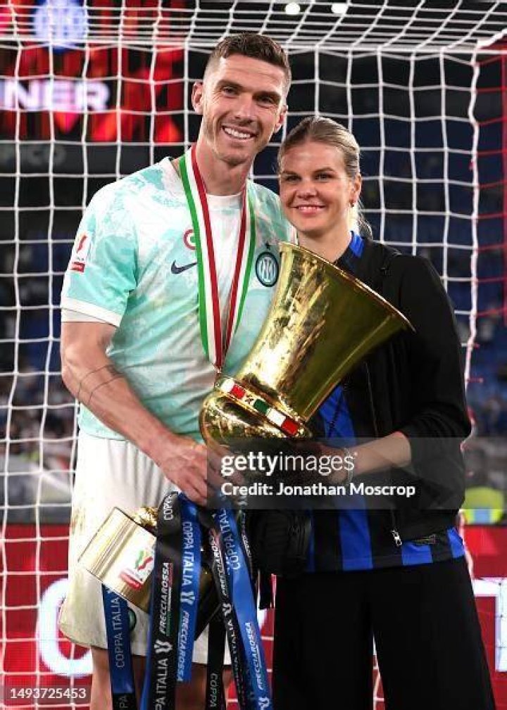 Robin Gosens Wife: Meet Rabea Böhlke