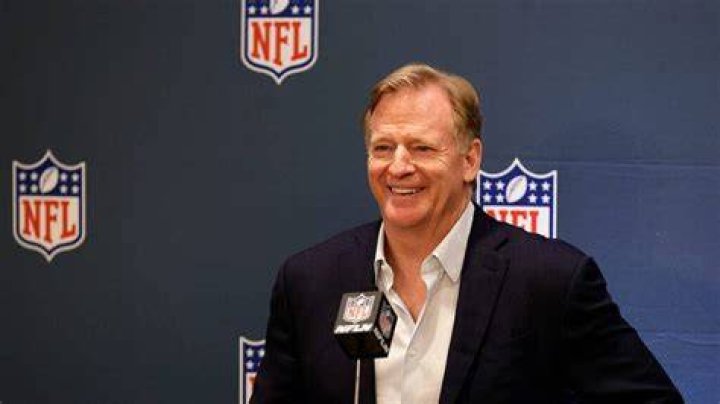 Roger Goodell Parents: Meet Charles Goodell and Jean Goodell