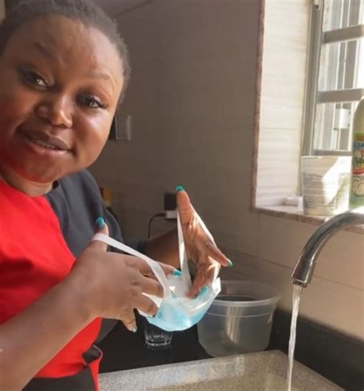 Ruth Kadiri Experiments With Face Mask To Show That It Works To Prevent Against COVID-19 (VIDEO)