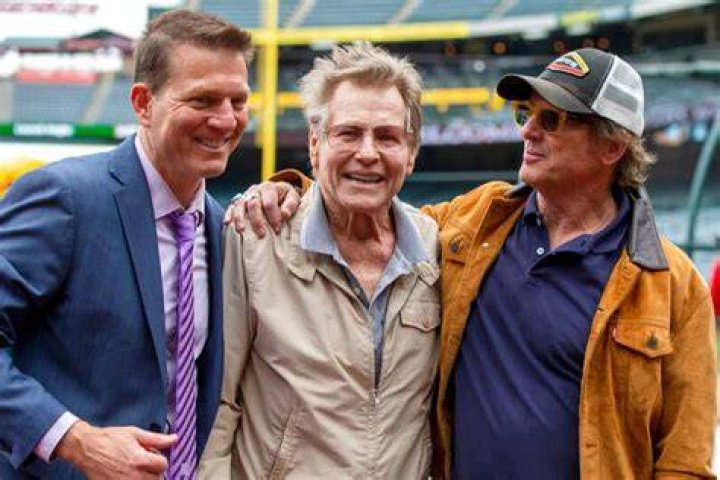 Ryan O’Neal Net Worth: How much is Ryan O’Neal worth?