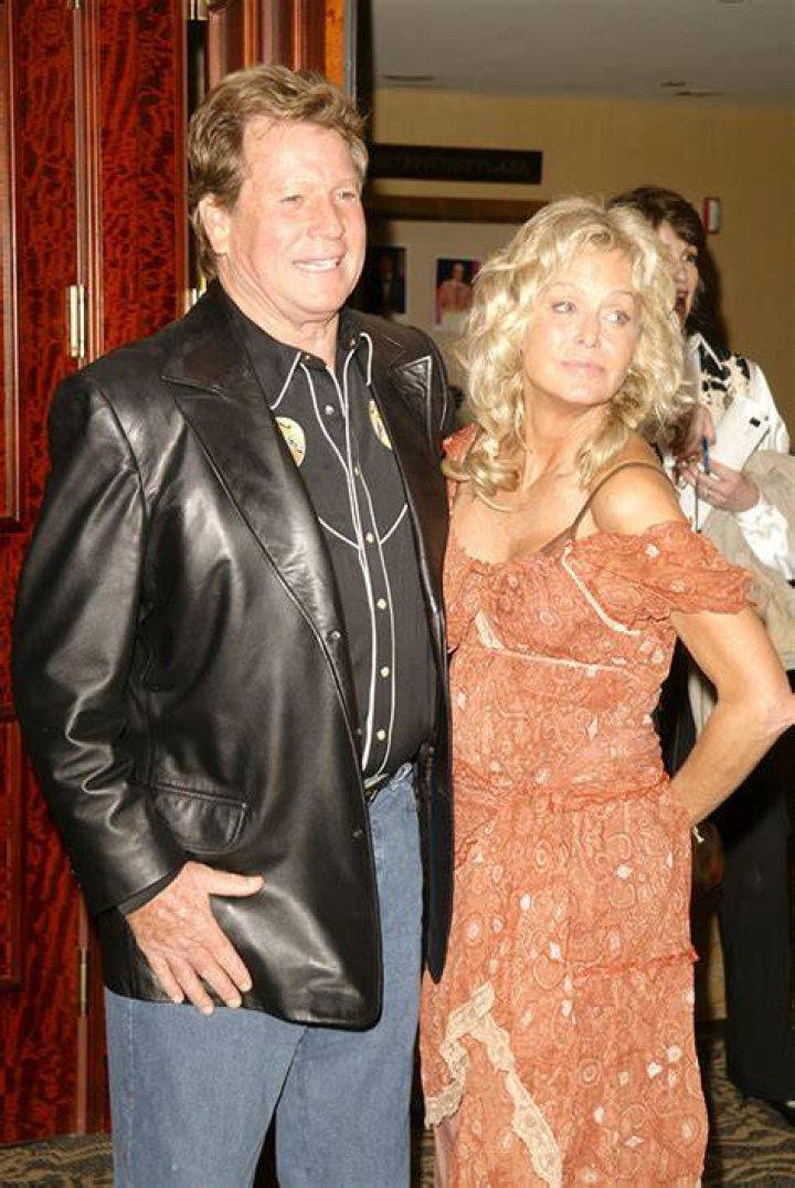 Ryan O’Neal Wife: Who was Ryan O’Neal married to?