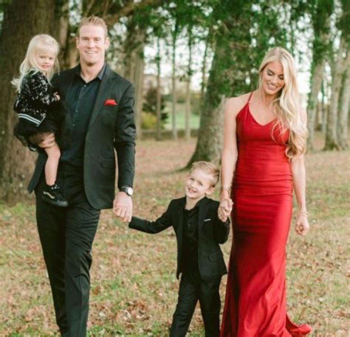 Ryan Tannehill Bio, Age, Height, Career, Wife, Children, Net Worth