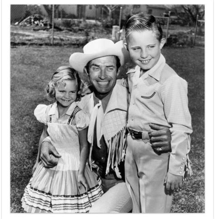 Sally Field Siblings: Meet Richard, Princess
