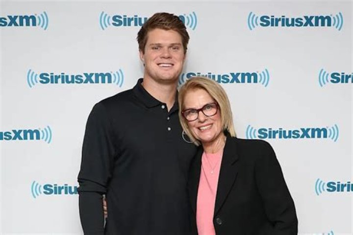 Sam Darnold Parents: Meet Chris And Michael Darnold