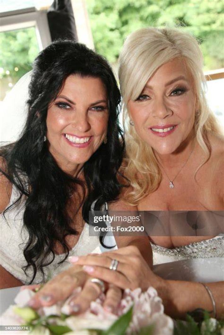 Samantha Fox Partner: Meet Linda Birgitte Olsen