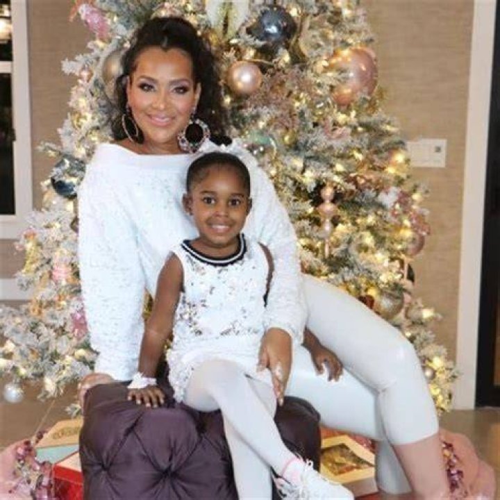 Sara Calaway Age, Wikipedia, Biography, Children, Salary, Net Worth, Parents.