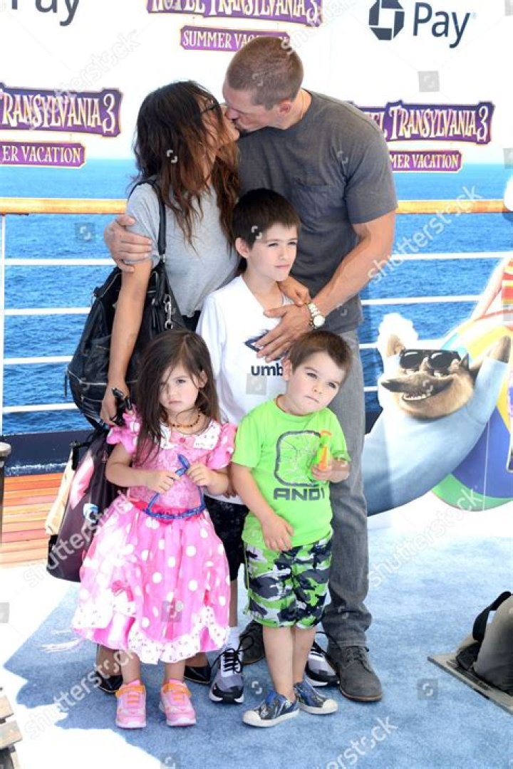 Sarah Shahi Children: Meet Violet Moon, Knox Blue, and William Wolf