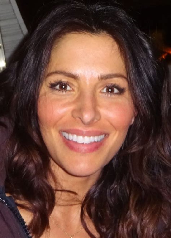 Sarah Shahi Parents: Meet Abbas Jahansouzshahi and Mahmonir Soroushazar