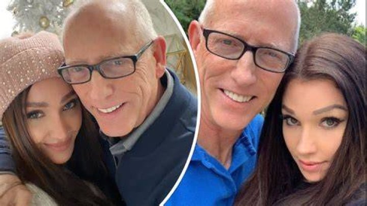 Scott Adams Children: Meet Savannah, Justin
