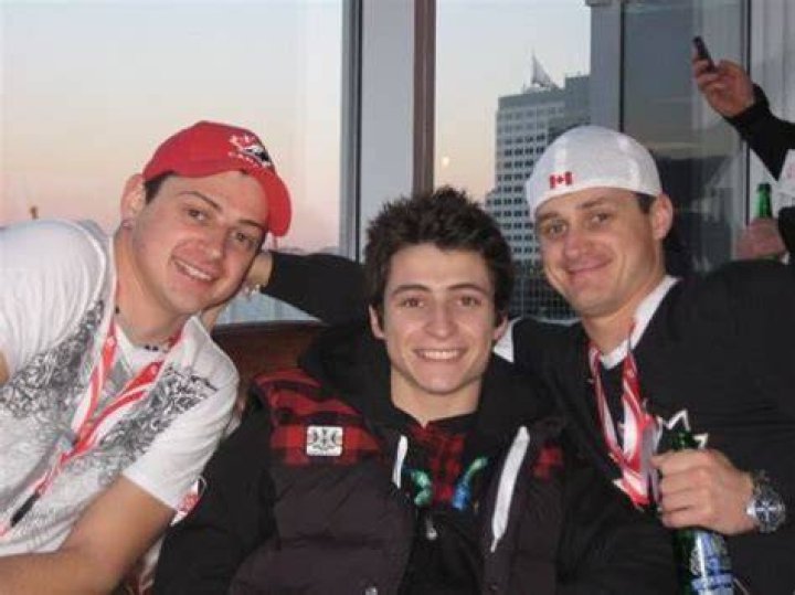 Scott Moir Siblings: Danny Moir And Charlie Moir
