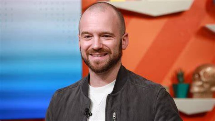 Sean Evans Age, Height, Weight