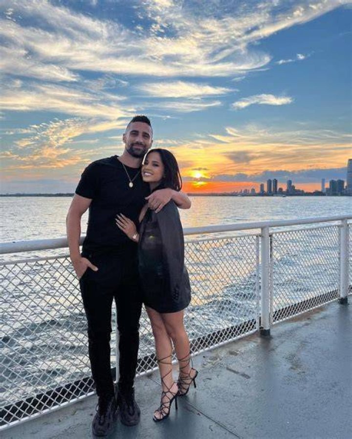 Sebastian Lletget Girlfriend: Meet Becky G
