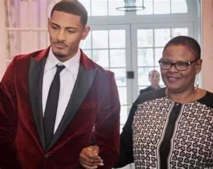 Sebastien Haller Bio, Career, Parents, Girlfriend, Net Worth