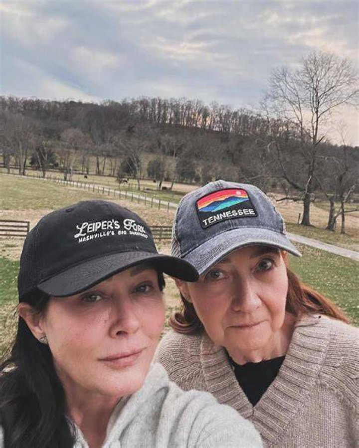Shannen Doherty Bio, Age, Parents, Husband, Children, Net Worth