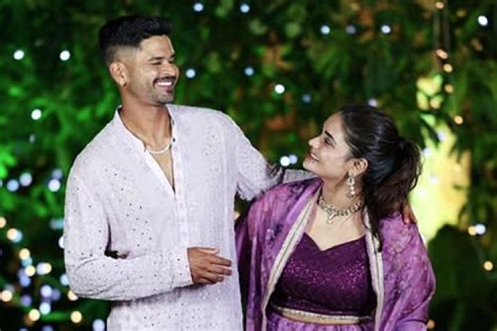 Shreyas Iyer Siblings: Meet Shresta Iyer