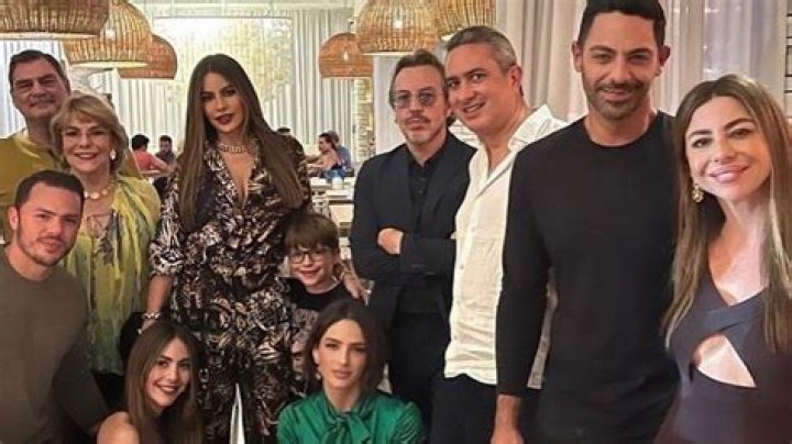 Sofia Vergara Siblings: Meet Her 4 Siblings