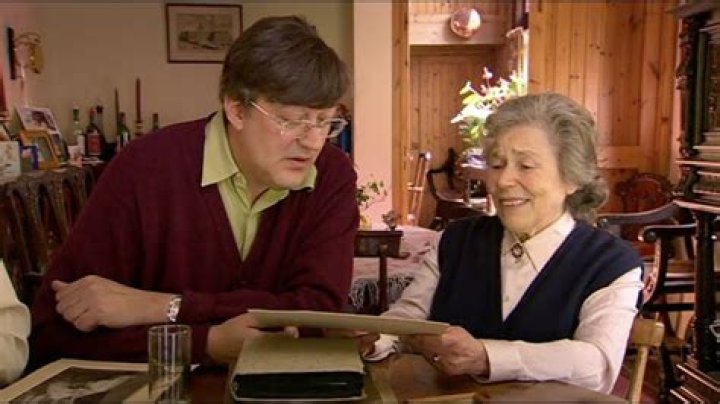 Stephen Fry Parents: Meet Marianne and Alan Fry