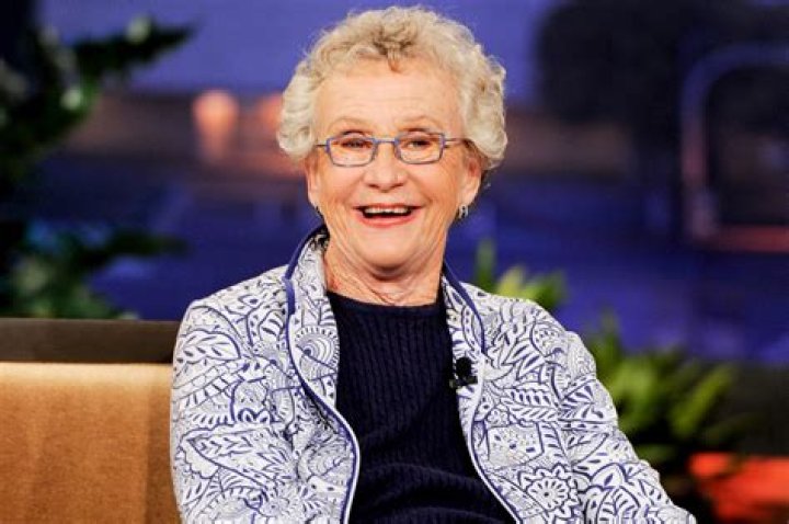 Sue Johanson Net Worth, Age, Height