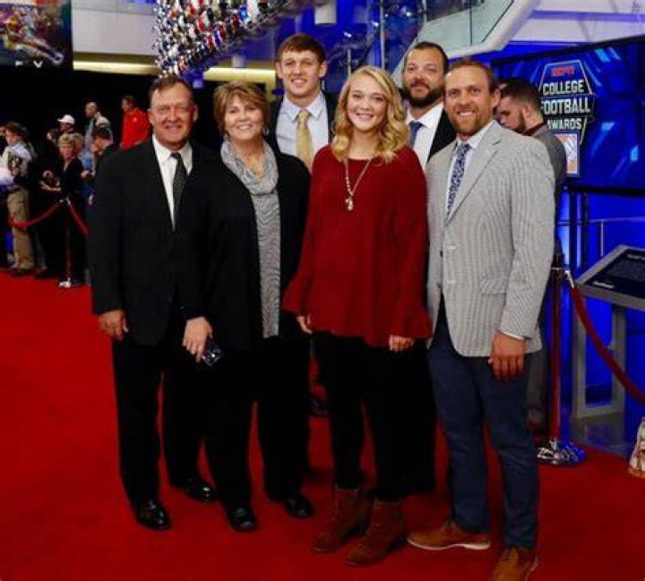T. J. Hockenson Parents: Meet Teri and Tod