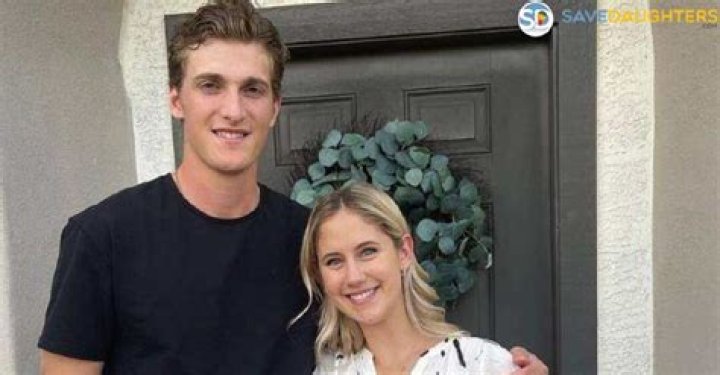 Tage Thompson Bio, Age, Children, Wife, Parents, Net Worth