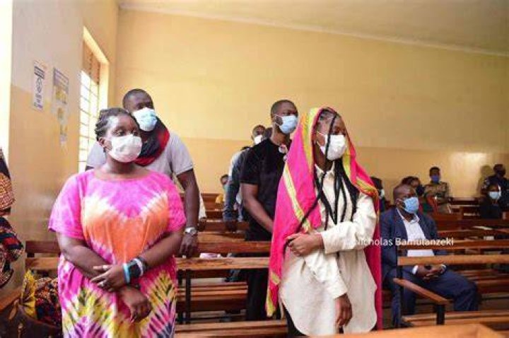 Tems Refuses To Eat Until She Is Being Released From Ugandan Police Custody (Video)