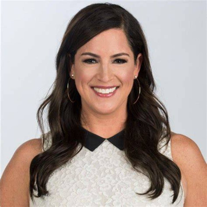 The Life Story of Famous American Reporter Sarah Spain