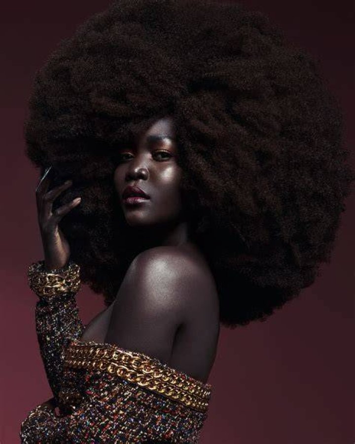 This Sudanese Model Is The Darkest Girl On Earth (PHOTOS)