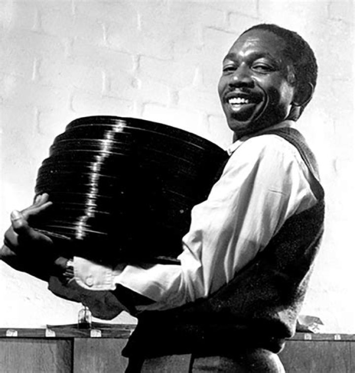Todd Matshikiza Cause of Death, Age, Family, Net Worth