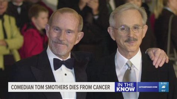 Tom Smothers Cause Of Death, Bio, Age, Career, Net Worth, Family & More