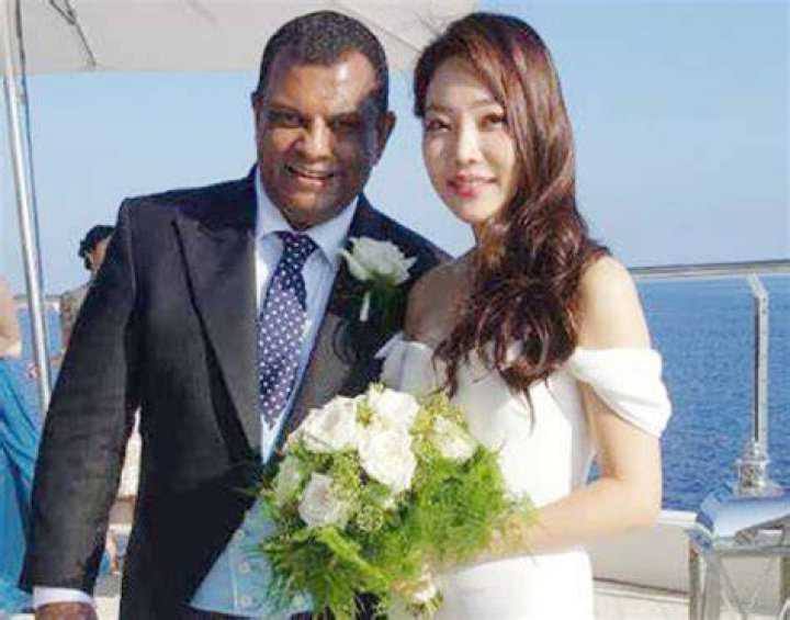 Tony Fernandes Wife: Meet Chloe Kim
