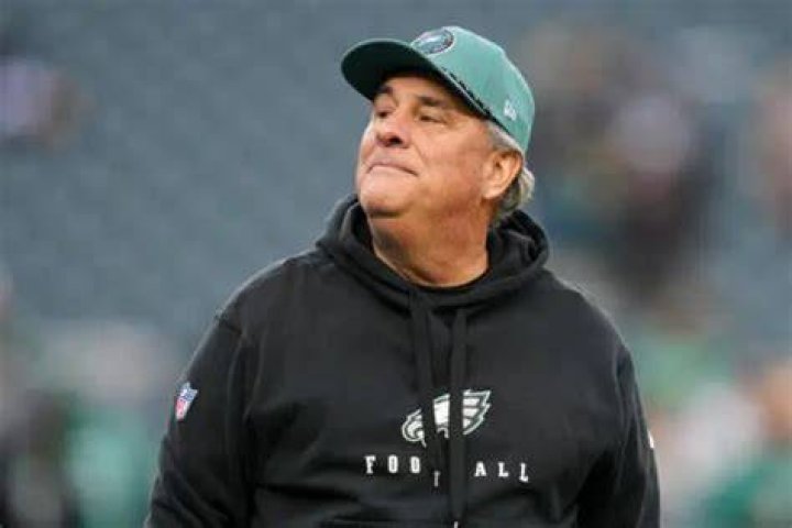 Vic Fangio Bio, Age, Height, Career, Net Worth, Family & More