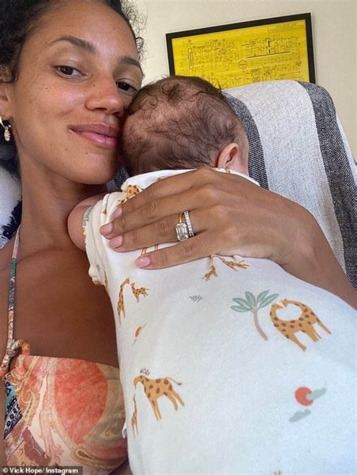 Vick Hope Children: Does Vick Hope have children?