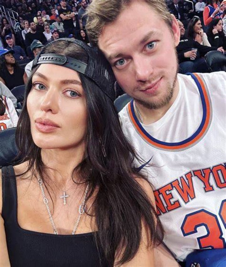 Vladimir Tarasenko Wife: Meet Yana