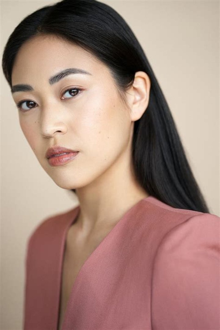What Is Actress Frances Leigh Ethnic Background? Her Family And Nationality Explored