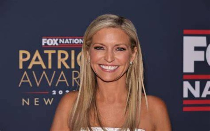 What is Ainsley Earhardt’s Net Worth: Biography,Net Worth & more