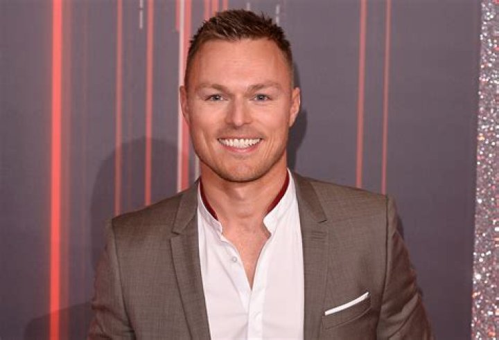 What is Andrew Hayden-Smith’s Net Worth?