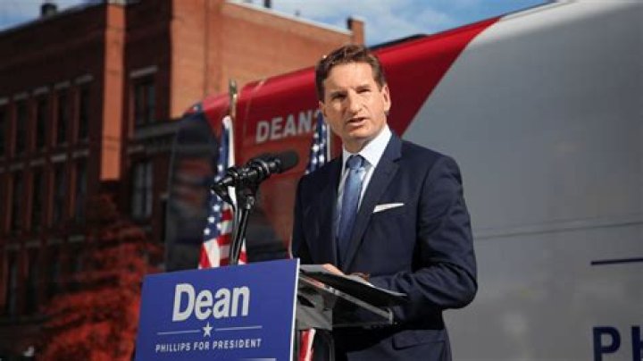 What is Dean Phillips’s Net Worth?