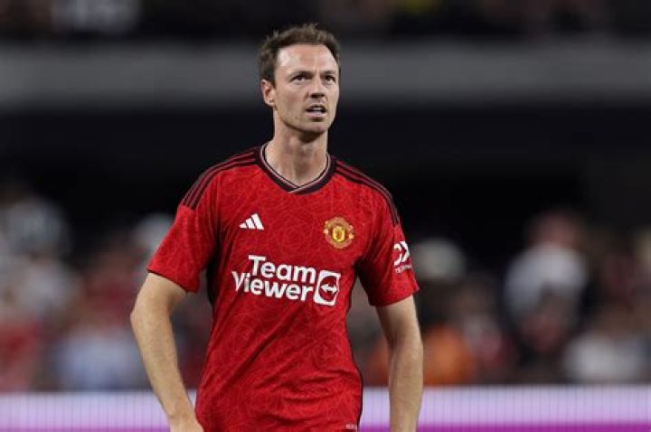 What is Jonny Evans’s Net Worth?