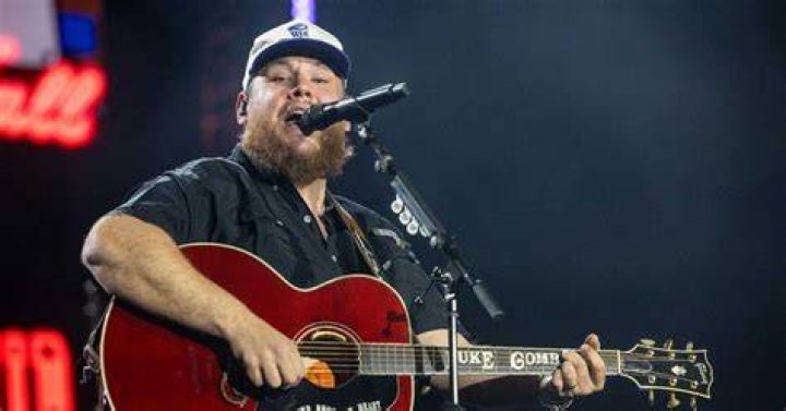 What is Luke Combs’s Net Worth: Biography, Net Worth & More