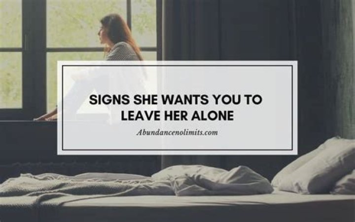 ‘When A Lady Tells You To Leave Her Alone, She Wants You To Beg Her’ – Lady Tells Men