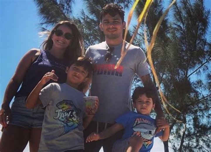 Who are Alexandre Pantoja Children?